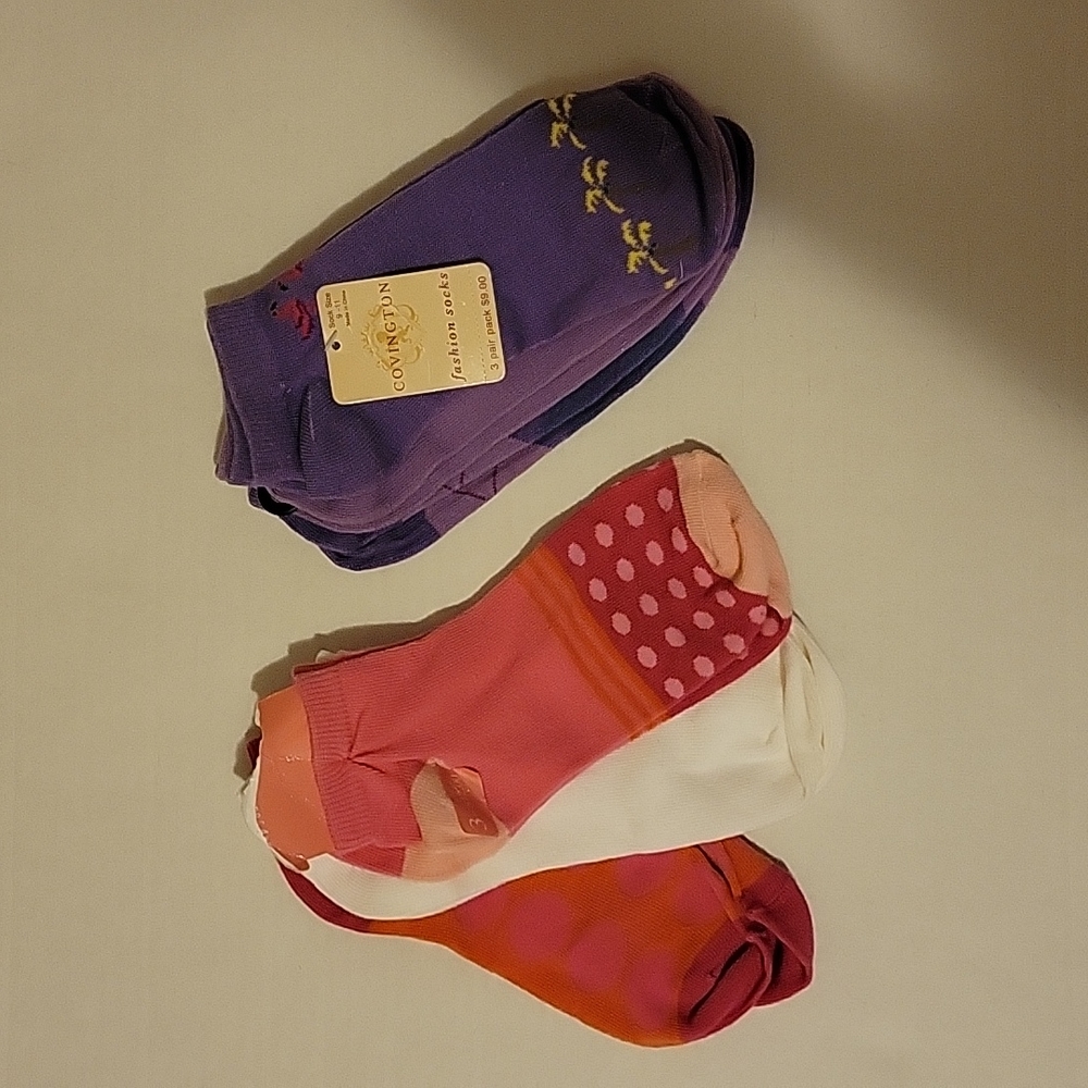 NWT: Covington Ladies 6 pairs low cut fashion socks